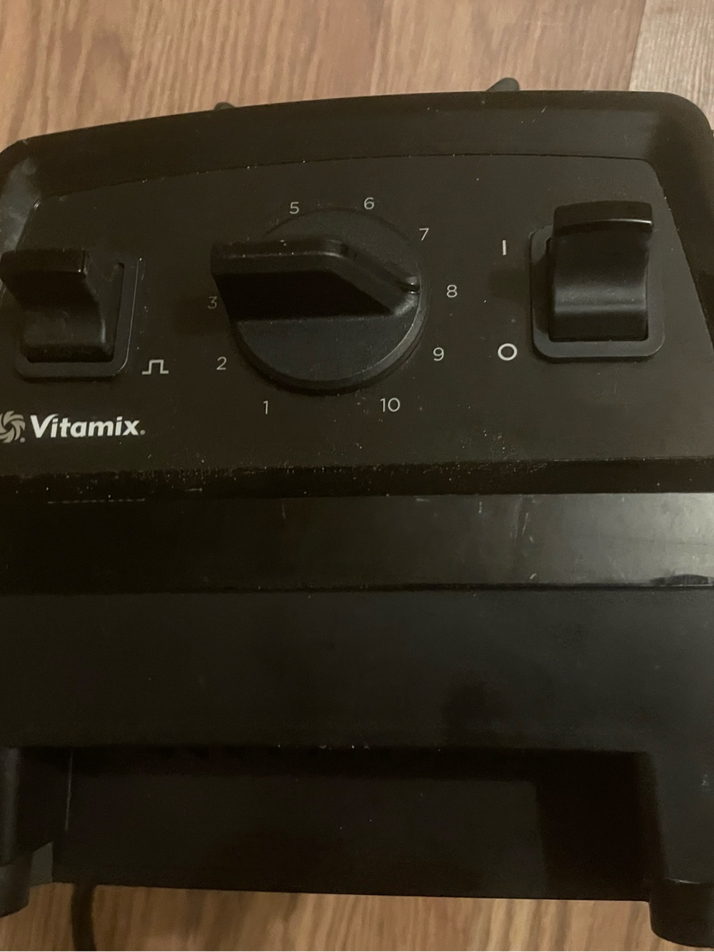 Vitamix Black Blender Base with Dial Controls vmo197